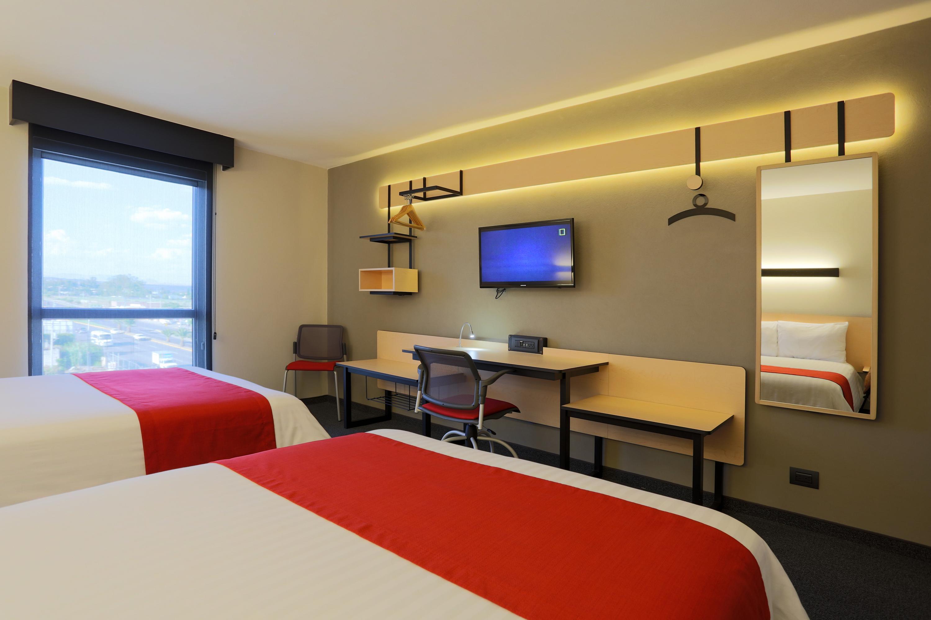 City Express By Marriott Irapuato Norte Экстерьер фото