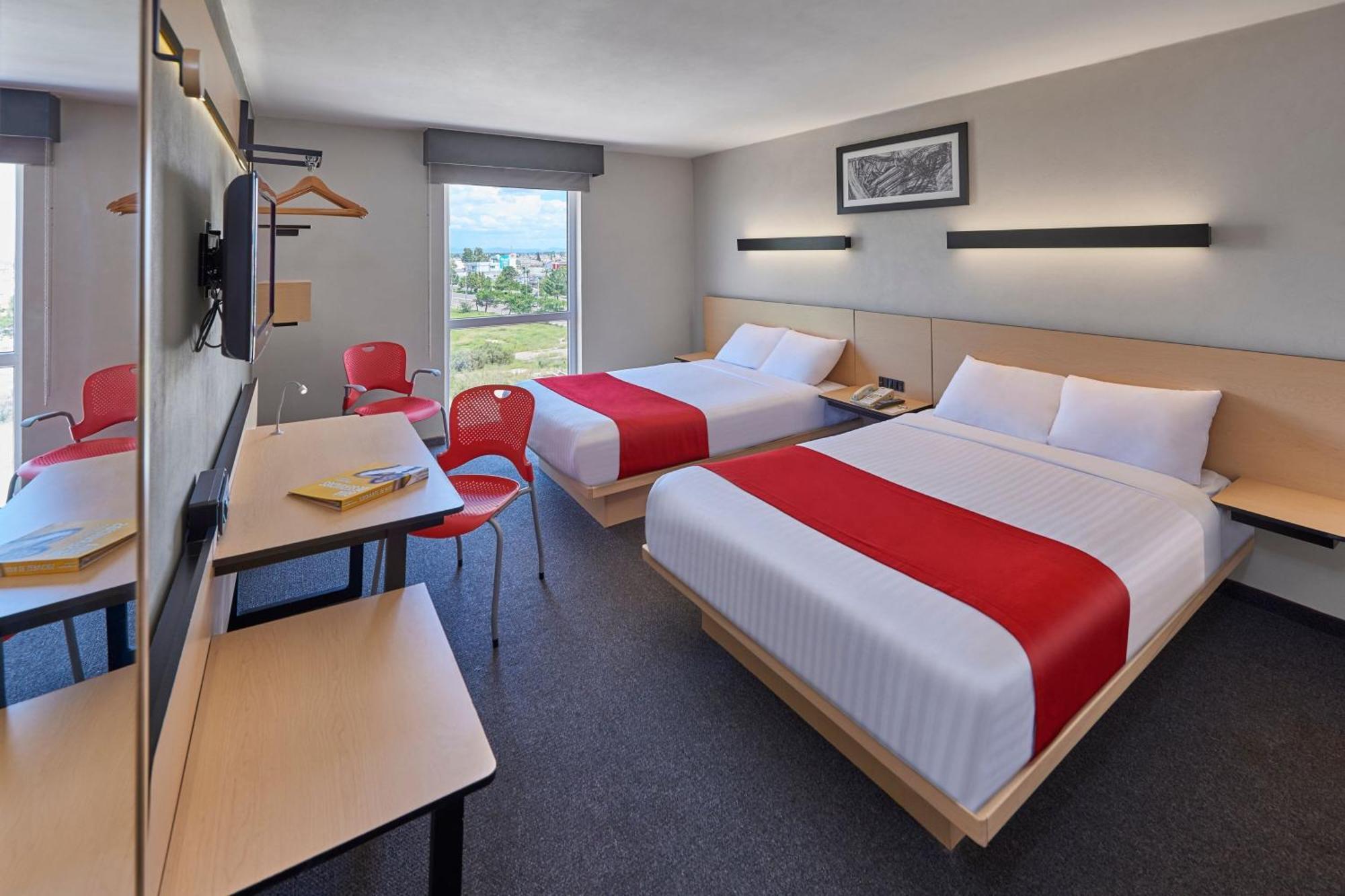 City Express By Marriott Irapuato Norte Экстерьер фото