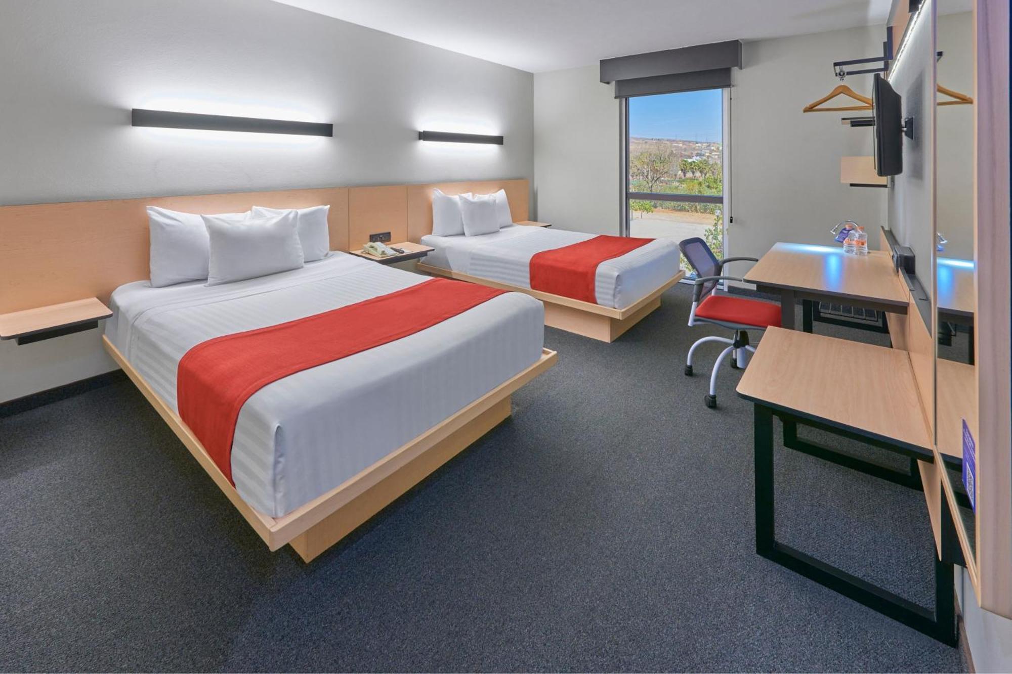 City Express By Marriott Irapuato Norte Экстерьер фото